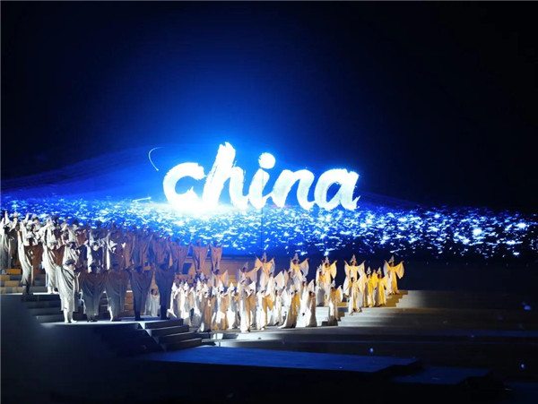 人大代表、政協(xié)委員打卡《china》